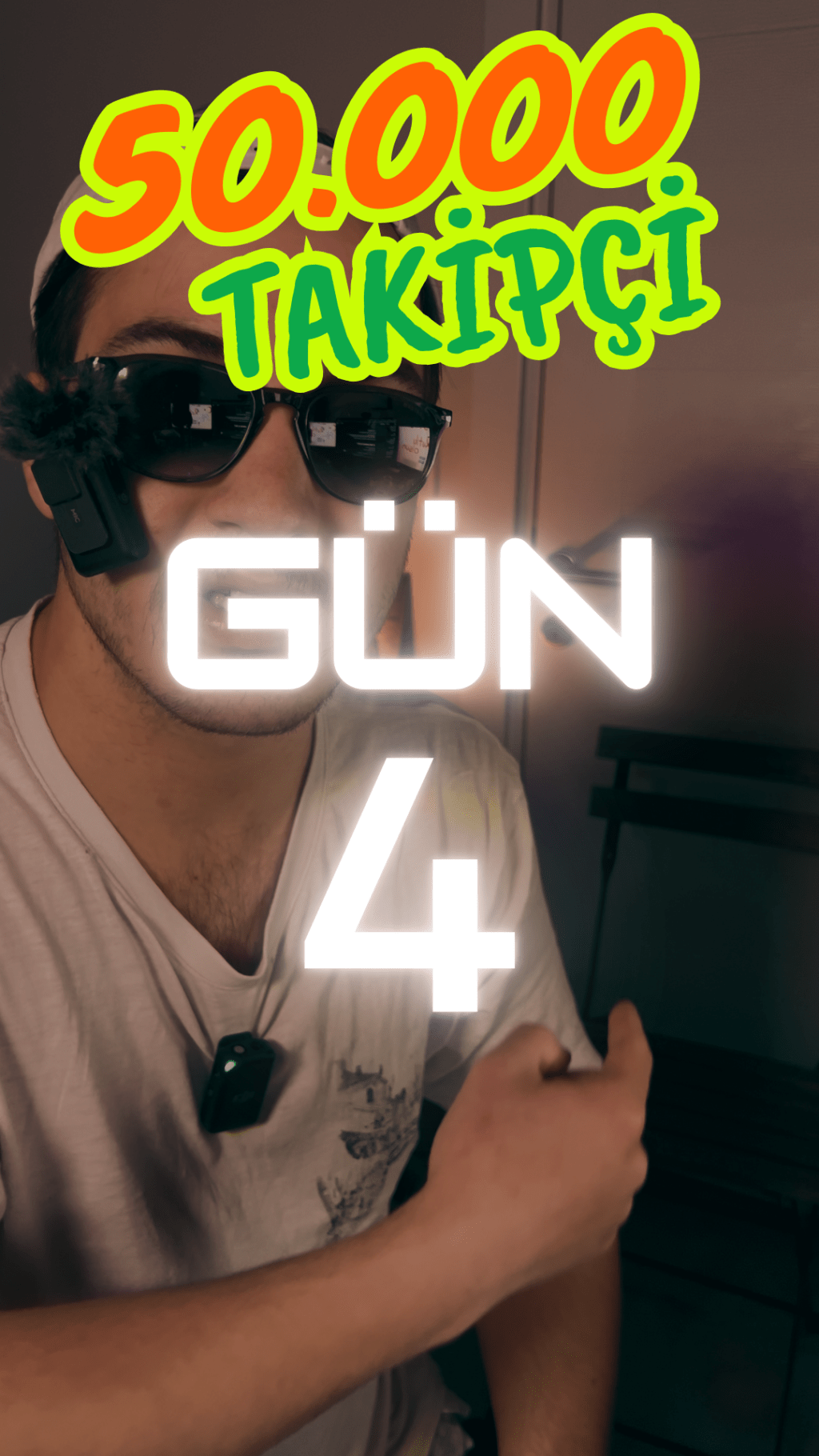 Gün 4, Sandalye ile&nbsp;Röportaj